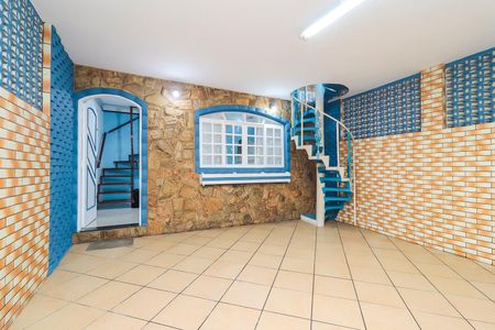 Casa à venda com 86m², 2 quartos e 2 vagasGaragem