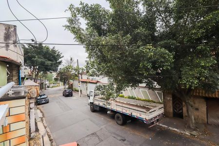 Casa à venda com 86m², 2 quartos e 2 vagasSacada do Quarto 1