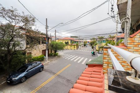 Casa à venda com 86m², 2 quartos e 2 vagasSacada do Quarto 1