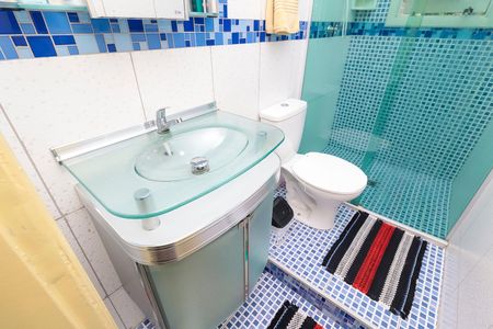 Casa à venda com 86m², 2 quartos e 2 vagasBanheiro