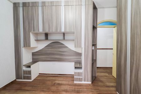 Casa à venda com 86m², 2 quartos e 2 vagasQuarto 1