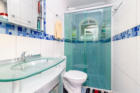 Casa à venda com 86m², 2 quartos e 2 vagasBanheiro