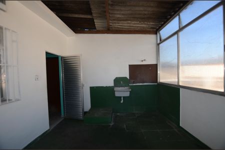 Área de Serviço de casa para alugar com 2 quartos, 180m² em Madureira, Rio de Janeiro