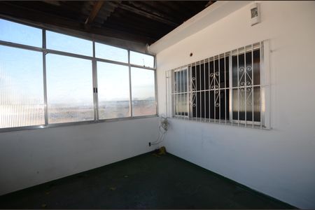 Casa para alugar com 180m², 2 quartos e sem vaga Área de Serviço