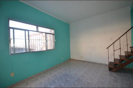 Sala de casa para alugar com 2 quartos, 180m² em Madureira, Rio de Janeiro