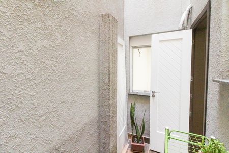Apartamento para alugar com 5689m², 2 quartos e 1 vaga Apartamento para alugar com 5689m², 2 quartos e 1 vagaÁrea de Serviço