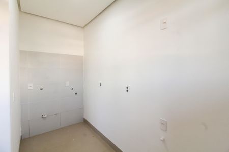 Apartamento para alugar com 5689m², 2 quartos e 1 vaga Apartamento para alugar com 5689m², 2 quartos e 1 vagaCozinha