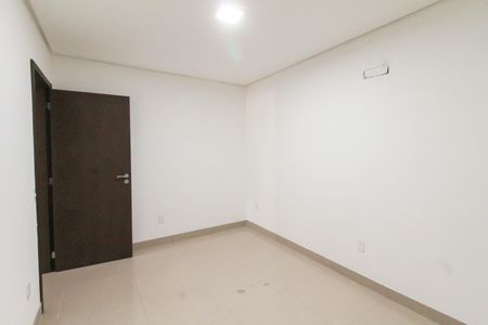 Apartamento para alugar com 5689m², 2 quartos e 1 vaga Apartamento para alugar com 5689m², 2 quartos e 1 vagaQuarto 2