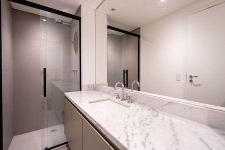 Apartamento à venda com 1 quarto, 68m² em Vila Cordeiro, São Paulo
