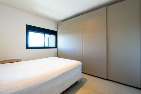 Apartamento à venda com 1 quarto, 68m² em Vila Cordeiro, São Paulo