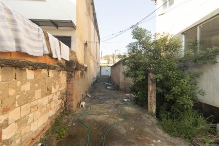 Quintal de casa para alugar com 3 quartos, 80m² em Mutua, São Gonçalo