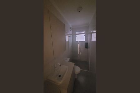 Apartamento para alugar com 38m², 1 quarto e sem vaga Apartamento para alugar com 38m², 1 quarto e sem vagaBanheiro