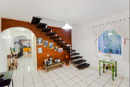 Sala de casa para alugar com 3 quartos, 120m² em Parque São Miguel, Guarulhos