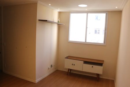 sala de apartamento para alugar com 2 quartos, 45m² em Vila Catia, Nova Iguaçu