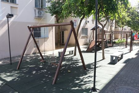 Apartamento para alugar com 45m², 2 quartos e sem vagaPlayground