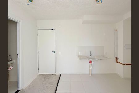 Cozinha  de apartamento para alugar com 2 quartos, 30m² em Jardim Caravelas, São Paulo