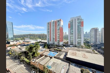 Vista  de apartamento à venda com 2 quartos, 30m² em Jardim Caravelas, São Paulo