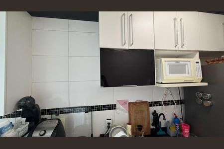 Cozinha de apartamento para alugar com 2 quartos, 53m² em Vila da Penha, Rio de Janeiro