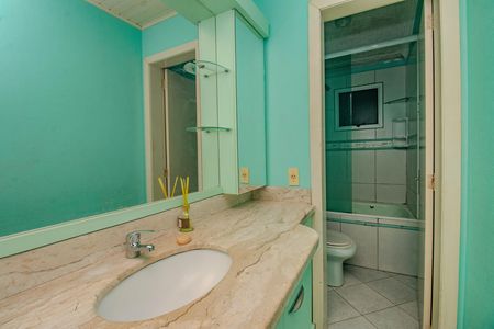 Casa de condomínio para alugar com 74m², 3 quartos e 2 vagasBanheiro da Suíte