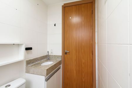 Apartamento para alugar com 42m², 2 quartos e 1 vaga Apartamento para alugar com 42m², 2 quartos e 1 vagaBanheiro