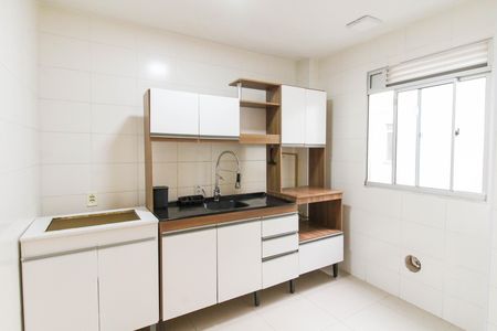 Cozinha de apartamento para alugar com 2 quartos, 42m² em São José, Canoas