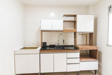 Cozinha de apartamento para alugar com 2 quartos, 42m² em São José, Canoas