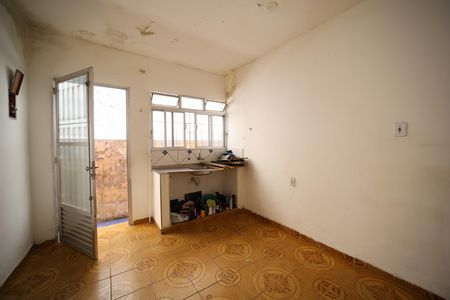 Sala/Cozinha 1 de casa para alugar com 3 quartos, 125m² em Vila Bauab, São Paulo