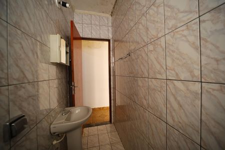 Banheiro de casa para alugar com 3 quartos, 125m² em Vila Bauab, São Paulo
