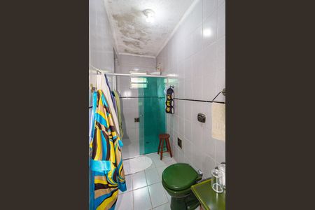 Casa à venda com 360m², 4 quartos e 6 vagas Casa à venda com 360m², 4 quartos e 6 vagasBanheiro - Suíte