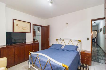 Suíte de casa à venda com 4 quartos, 360m² em Cambuci, São Paulo