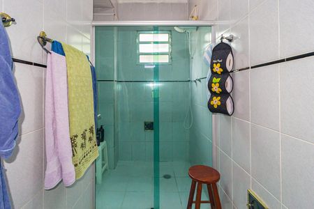 Casa à venda com 360m², 4 quartos e 6 vagas Casa à venda com 360m², 4 quartos e 6 vagasBanheiro - Suíte