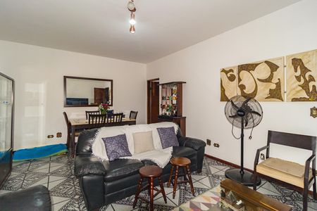 Sala de casa à venda com 4 quartos, 360m² em Cambuci, São Paulo