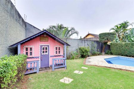 Casa à venda com 4 quartos, 450m² em Interlagos, São Paulo
