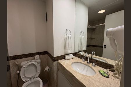 Apartamento à venda com 2 quartos, 65m² em Itaim Bibi, São Paulo