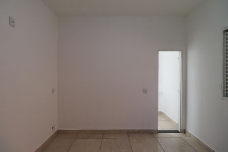 Casa para alugar com 80m², 3 quartos e 2 vagasQuarto 2