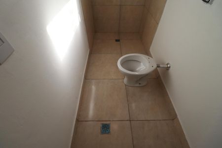 Casa para alugar com 80m², 3 quartos e 2 vagasBanheiro suite 
