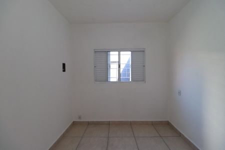 Casa para alugar com 80m², 3 quartos e 2 vagasQuarto 1