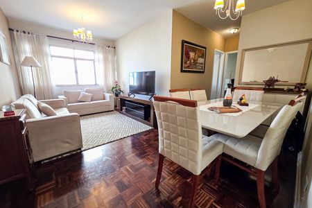 Apartamento à venda com 97m², 2 quartos e 1 vaga Apartamento à venda com 97m², 2 quartos e 1 vagaSala