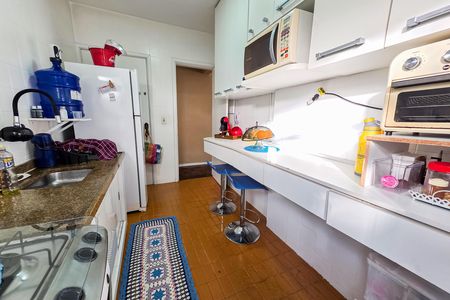 Apartamento à venda com 97m², 2 quartos e 1 vaga Apartamento à venda com 97m², 2 quartos e 1 vagaCozinha