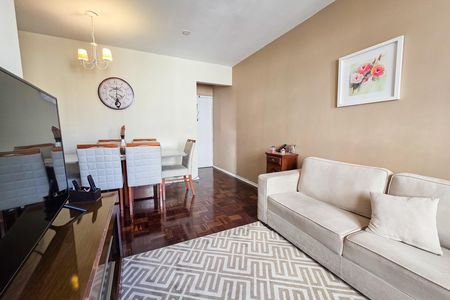 Apartamento à venda com 97m², 2 quartos e 1 vaga Apartamento à venda com 97m², 2 quartos e 1 vagaSala