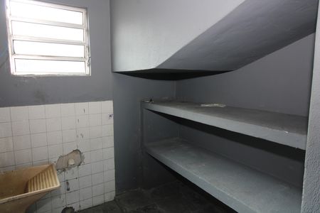 Área de Serviço de casa para alugar com 3 quartos, 194m² em Jardim Hercilia, São Paulo
