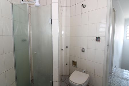 Casa para alugar com 194m², 3 quartos e 3 vagasBanheiro 1