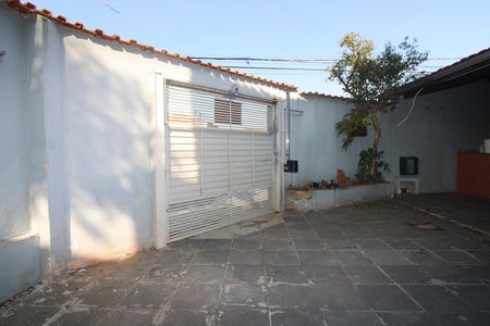 Garagem de casa para alugar com 3 quartos, 194m² em Jardim Hercilia, São Paulo