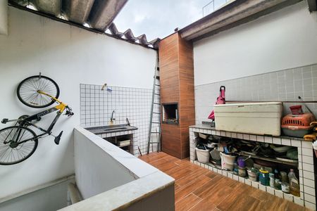 Apartamento para alugar com 189m², 3 quartos e 2 vagas Apartamento para alugar com 189m², 3 quartos e 2 vagasVaranda
