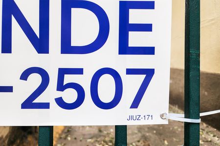 Apartamento para alugar com 189m², 3 quartos e 2 vagas Apartamento para alugar com 189m², 3 quartos e 2 vagasPlaca JIUZ-171
