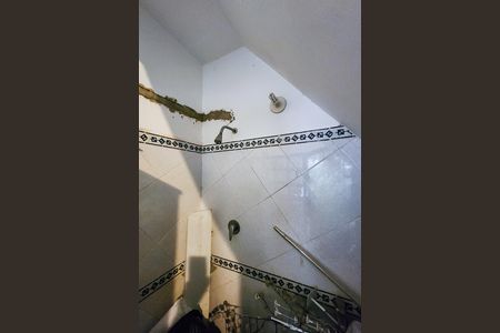 Banheiro da Suíte 3 de apartamento para alugar com 3 quartos, 189m² em Tijuca, Rio de Janeiro