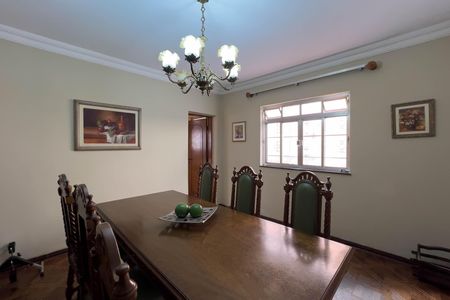 Salas de casa à venda com 3 quartos, 220m² em Vila Deodoro, São Paulo