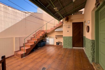 Quintal de casa à venda com 3 quartos, 220m² em Vila Deodoro, São Paulo
