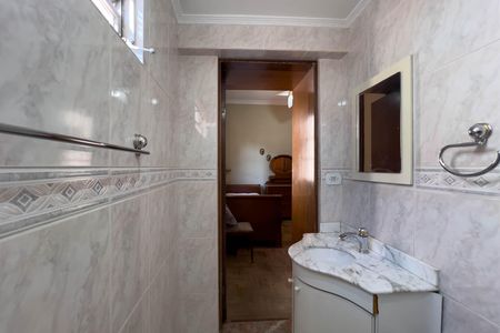 Banheiro do quarto 1 de casa à venda com 3 quartos, 220m² em Vila Deodoro, São Paulo