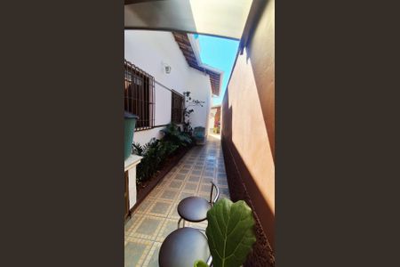 Foto 26 de casa à venda com 3 quartos, 210m² em Castelo, Belo Horizonte